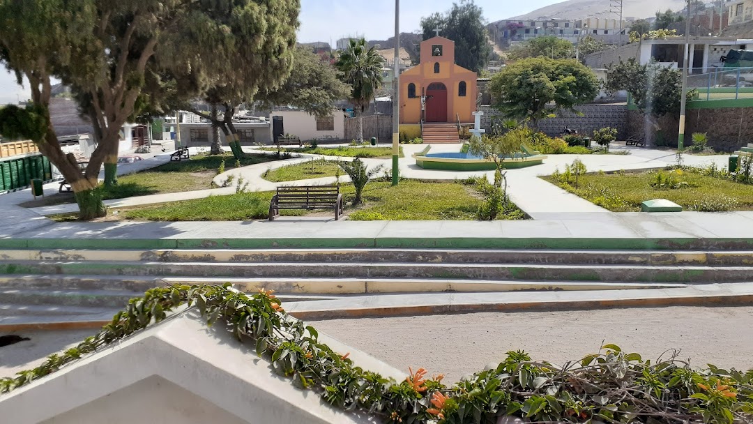 Plaza de Alto Huarangal