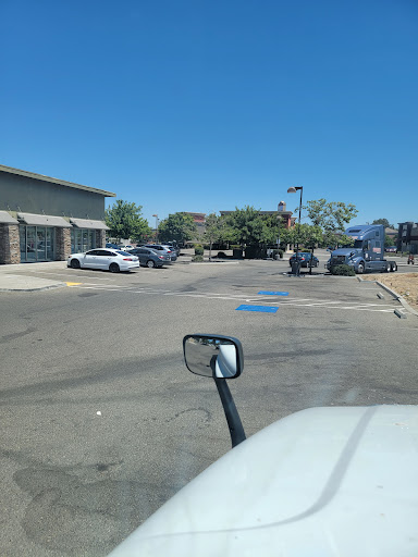 Pawn Shop «Manteca Gold, Pawn & Coins», reviews and photos, 1334 E Yosemite Ave, Manteca, CA 95336, USA