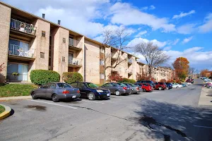 Randle Hill Apartments image
