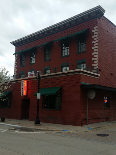 Pub «Madisons Pub», reviews and photos, 15 N Walnut St, Mt Clemens, MI 48043, USA