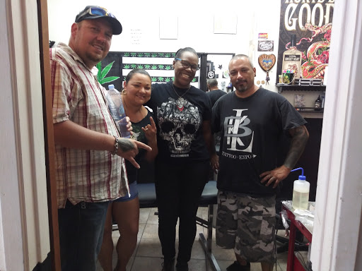 Tattoo Shop «Skullaztyx Art & Tattoo», reviews and photos, 1108 Leopard St, Corpus Christi, TX 78401, USA