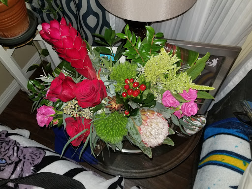 Florist «Point Loma Village Florist», reviews and photos, 3020 Cañon St, San Diego, CA 92106, USA