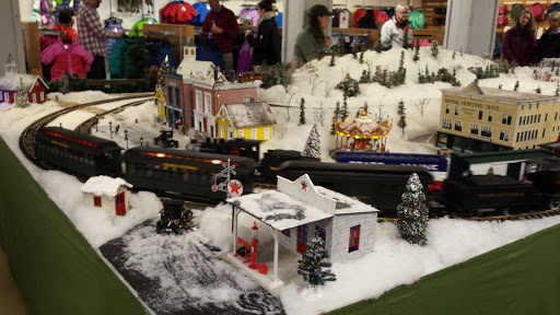 Clothing Store «L.L. Bean Outlet», reviews and photos, 1 Freeport Village Station, Freeport, ME 04033, USA