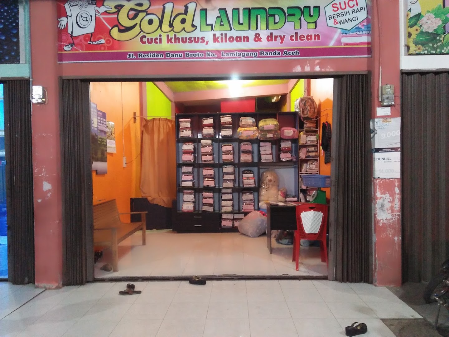Gold Laundry Photo