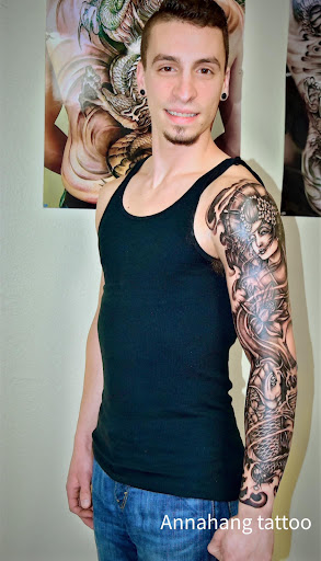 Explore st. louis cardinals tattoo ideas, creative tattoo ideas in Garden Grove, available at Anna Hang Tattoo