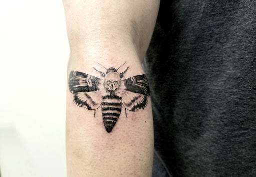 Explore tattoo ideas for collarbone, creative tattoo ideas in Sunnyvale, available at Greego tattoo