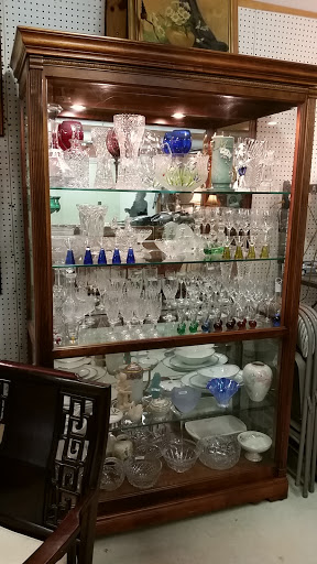 Flea Market «Virginia Bazaar», reviews and photos, 8436 Ladysmith Rd, Ruther Glen, VA 22546, USA