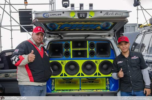 DJ CARLOS CARRASCO