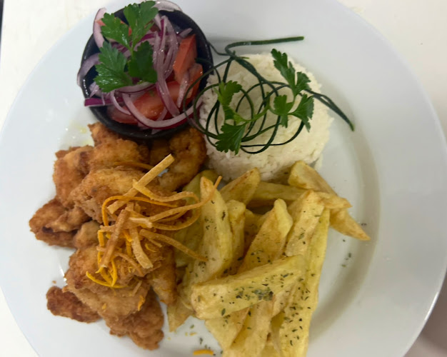 Ricuras Peruanas - Restaurante