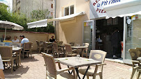 Atmosphère du Restaurant Le P'tit St-Vit à Saint-Vit - n°2