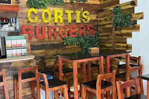 Cortis Burgers (Reservas 677-849-280) image