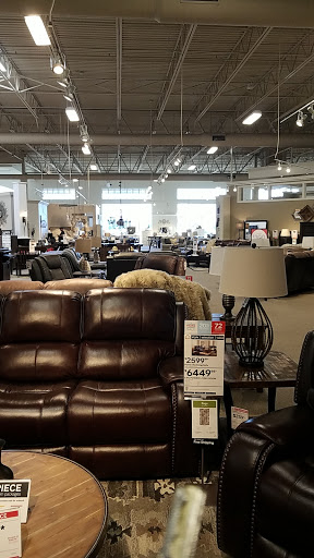 Furniture Store «Ashley HomeStore», reviews and photos, 7900 US Hwy 19 N, Pinellas Park, FL 33781, USA