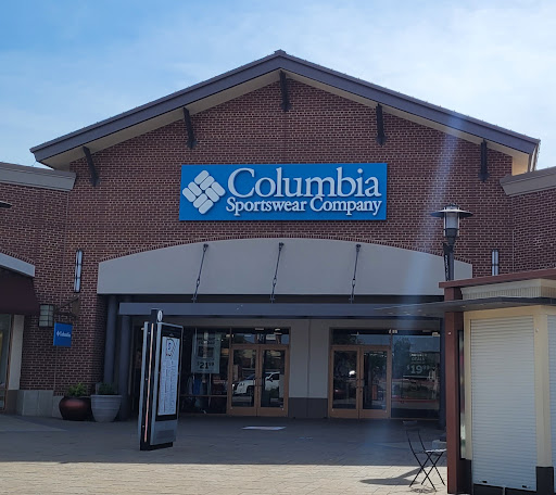 Clothing Store «Columbia Sportswear Outlet Store at Allen Premium Outlets», reviews and photos, 820 Stacy Rd #470, Allen, TX 75013, USA