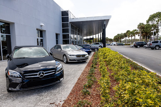 Mercedes Benz Dealer «Mercedes-Benz of Fort Myers», reviews and photos, 15461 S Tamiami Trail, Fort Myers, FL 33908, USA