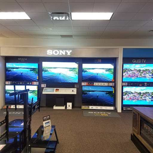 Appliance Store «P.C. Richard & Son», reviews and photos, 136 Elm St, Enfield, CT 06082, USA