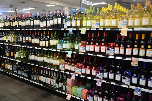 Wine Store «Cellar Door Wine & Spirits», reviews and photos, 1310 N 12th St, Murray, KY 42071, USA