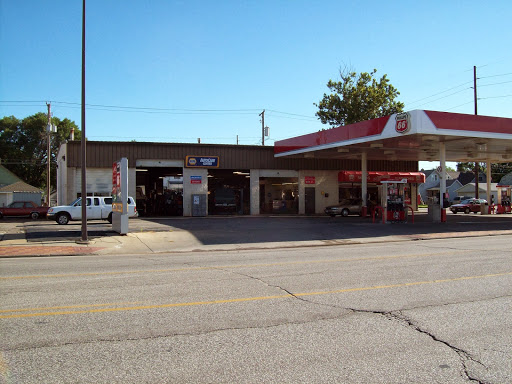 Auto Repair Shop «Atherton Automotive Service Center», reviews and photos, 2900 W Broadway, Council Bluffs, IA 51501, USA