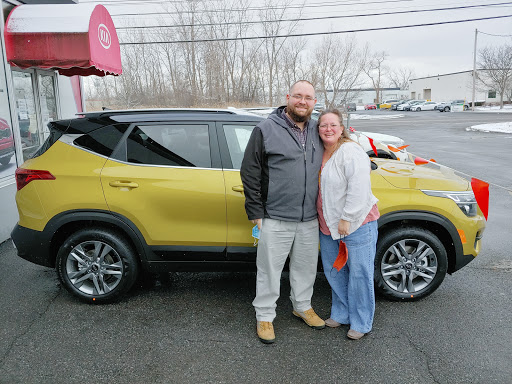 Kia Dealer «Kia of East Syracuse», reviews and photos, 6717 Manlius Center Rd, East Syracuse, NY 13057, USA