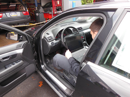 Auto Repair Shop «Shums Auto Repair», reviews and photos, 3600 Rhawn St, Philadelphia, PA 19136, USA