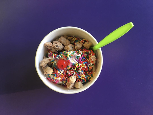 Frozen Yogurt Shop «Yogurt Mountain», reviews and photos, 1801 W Tennessee St #2, Tallahassee, FL 32304, USA