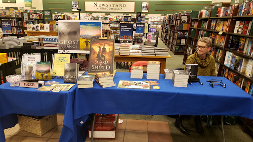 Book Store «Barnes & Noble», reviews and photos, 14790 Greyhound Plaza, Carmel, IN 46032, USA