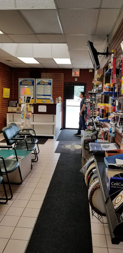 Car Wash «Clean and Bright Car Wash», reviews and photos, 8701 W 159th St, Orland Park, IL 60462, USA