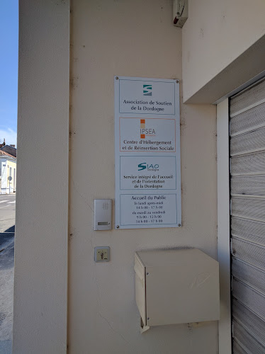 Centre d'accueil pour sans-abris Association de Soutien de la Dordogne - Service Administratif et Accueil Public Périgueux