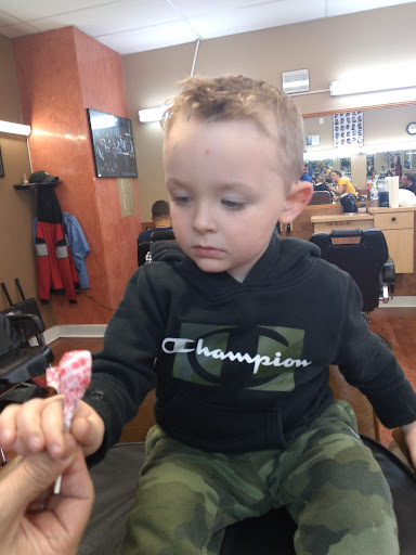 Barber Shop «Kingdom Cuts Barber Shop», reviews and photos, 115 Pine St Suite B, Catasauqua, PA 18032, USA