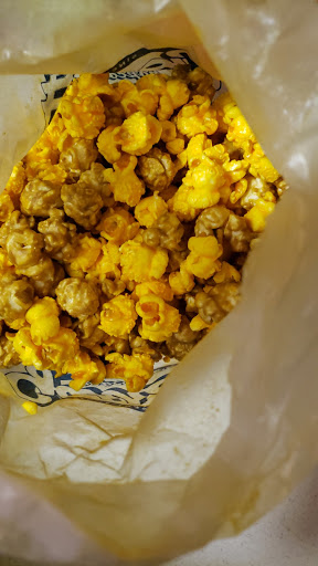 Popcorn Store «Garrett Popcorn Shops», reviews and photos, 3393 Peachtree Rd, Atlanta, GA 30326, USA