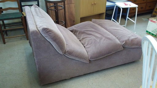 Thrift Store «LISTEN Thrift Store, Canaan, NH», reviews and photos, 236 US-4, Canaan, NH 03741, USA