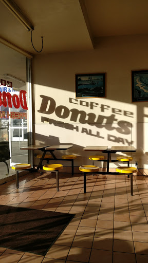 Donut Shop «Rose Donut Shop», reviews and photos, 2819 Lincoln Ave, Anaheim, CA 92806, USA