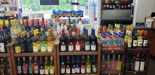 Gas Station «Marathon Gas-station», reviews and photos, 9592 US-40, New Paris, OH 45347, USA