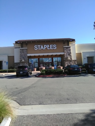 Office Supply Store «Staples», reviews and photos, 23710 El Toro Rd, Lake Forest, CA 92630, USA