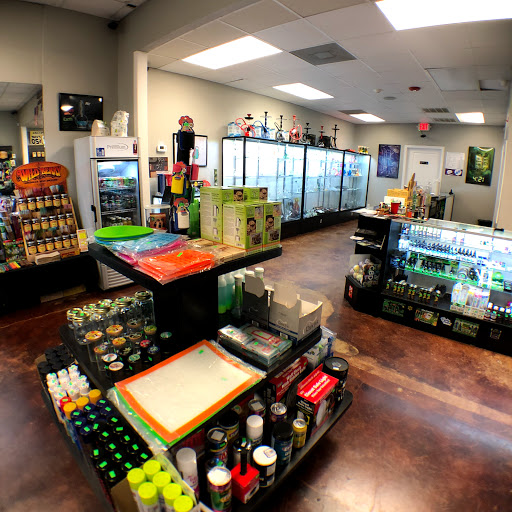 Tobacco Shop «Green Light Smoke Shop», reviews and photos, 466 Rayford Rd #104, Spring, TX 77386, USA