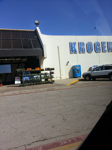 Kroger, 3304 Denton Hwy, Haltom City, TX 76117, USA, 