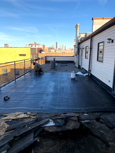 Chicago Roofing Solutions in Chicago, Illinois