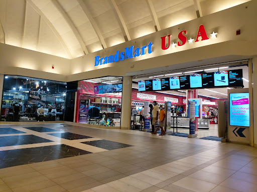 Shopping Mall «Sawgrass Mills», reviews and photos, 12801 W Sunrise Blvd, Sunrise, FL 33323, USA