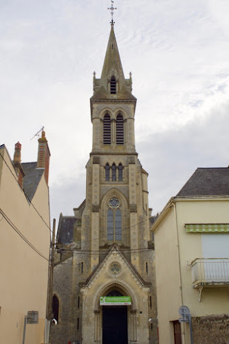 Église Presbytère de Saint Pavin Le Mans