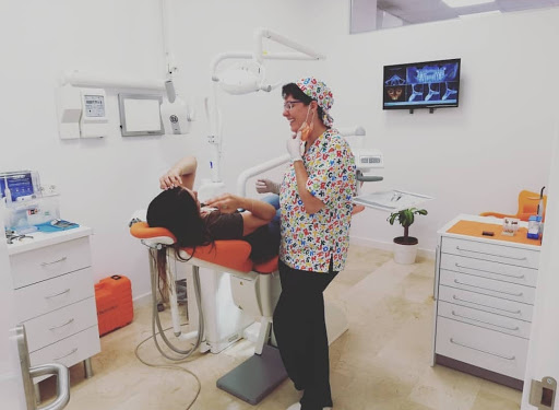 Clínica Dental Trajano en Granada