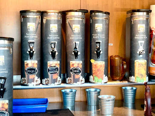 Bakery «Hole In One Bakery and Coffee Shop», reviews and photos, 4295 US-6, Eastham, MA 02642, USA