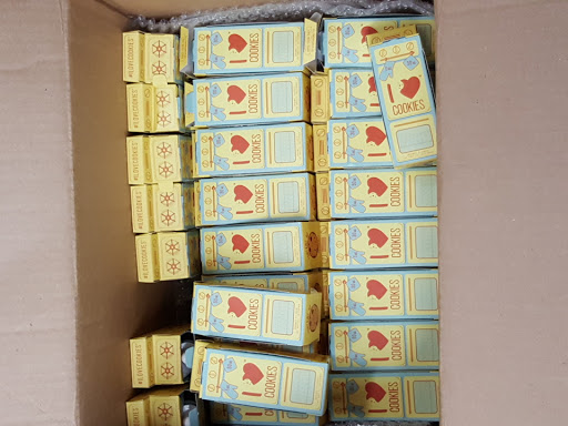 Party Store «Express Tobacco Vapor & Liqour Outlet», reviews and photos, 704 S Lapeer Rd, Lake Orion, MI 48362, USA