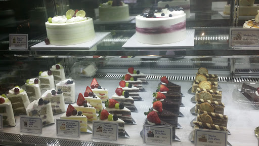 Shopping Mall «Redondo Shores Shopping Center», reviews and photos, 417 Pacific Coast Hwy, Redondo Beach, CA 90277, USA