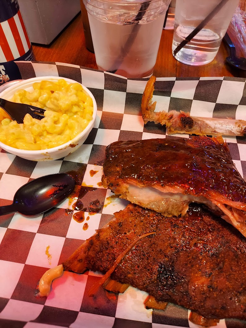 Johnny Cash’s Bar & BBQ