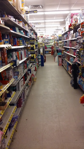 Discount Store «Dollar General», reviews and photos, 124 W Pike St, Houston, PA 15342, USA