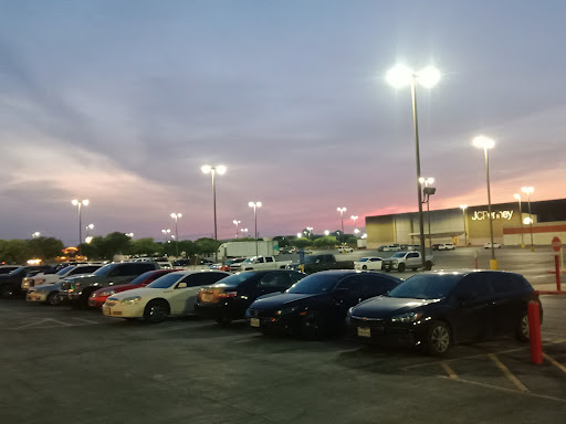 Shopping Mall «South Park Mall», reviews and photos, 2310 SW Military Dr, San Antonio, TX 78224, USA