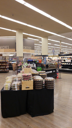 Grocery Store «Jewel-Osco», reviews and photos, 800 W North Ave, Melrose Park, IL 60160, USA