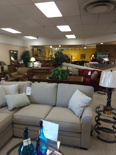 Furniture Store «Broyhill Furniture Showplace», reviews and photos, 345 S Academy Blvd, Colorado Springs, CO 80910, USA