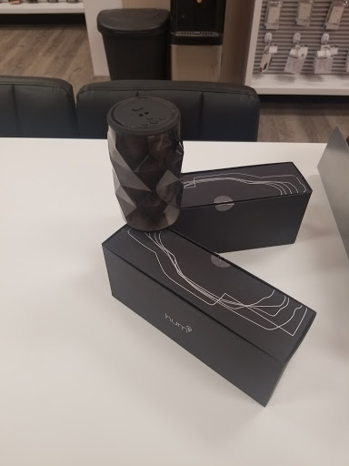 Cell Phone Store «Verizon Wireless and FiOS Retailer- Im Wireless - North Andover», reviews and photos, 435 Winthrop Ave, Lawrence, MA 01843, USA