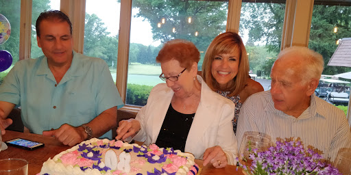 Country Club «Columbia Hills Golf & Swim Club», reviews and photos, 16200 E River Rd, Columbia Station, OH 44028, USA