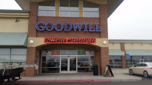 Southern Oregon Goodwill Retail Store, 8080 OR-62 a, White City, OR 97503, Non-Profit Organization